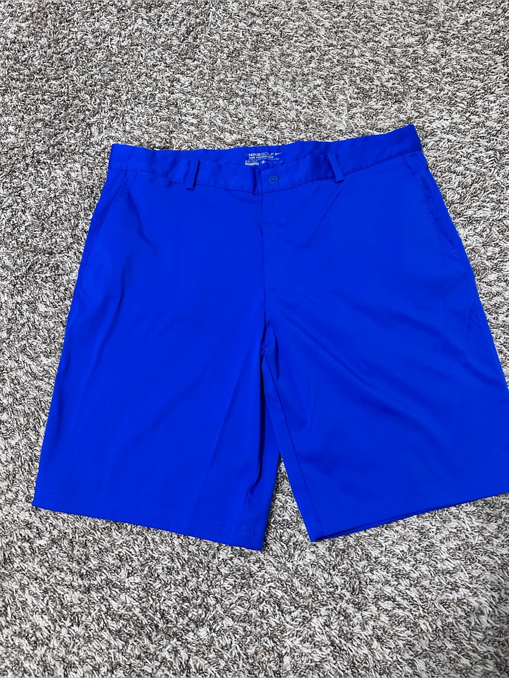 Nike Men's Royal Blue Flat-Front Shorts size 38